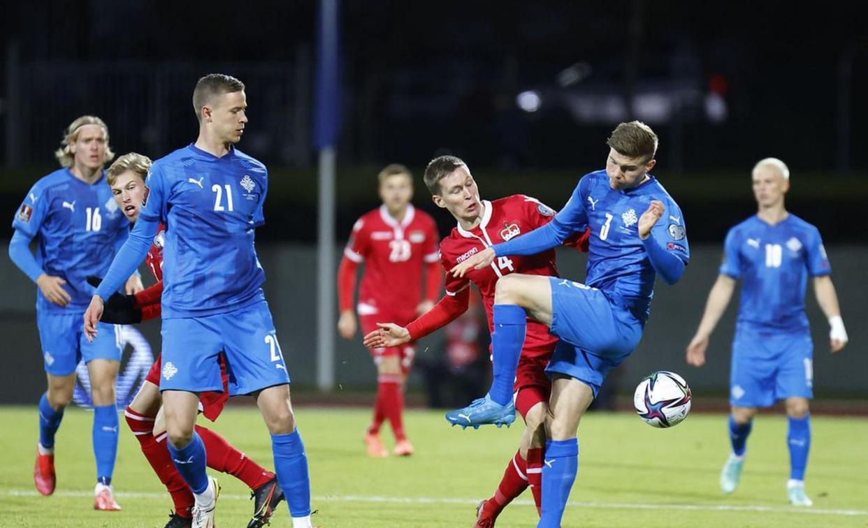 包含克罗地亚队不敌对手，欧预赛前景不容乐观的词条