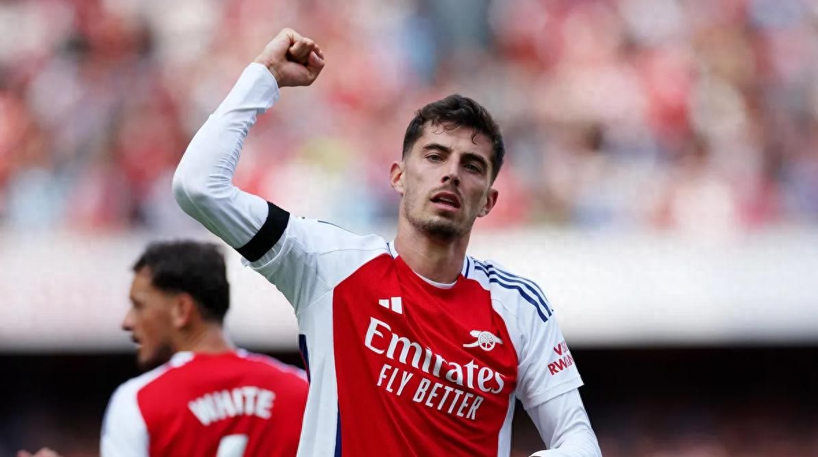 阿森纳遭遇惨败，战绩连续失利陷入危机